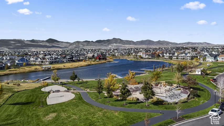 Daybreak Community