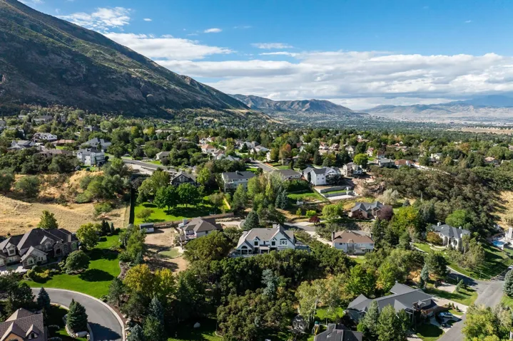 4 Lone Hollow Cv, Sandy, Utah 84092