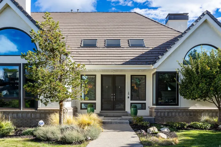 4 Lone Hollow Cv, Sandy, Utah 84092