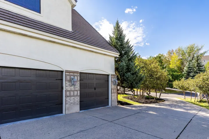 4 Lone Hollow Cv, Sandy, Utah 84092