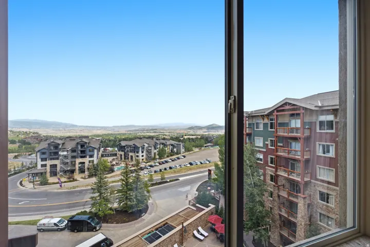 Expansive outdoor scenery with distant mountains