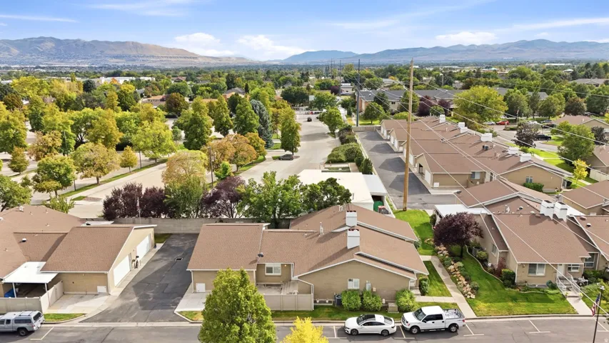 1493 W Cornerstone Dr, South Jordan, Utah 84095