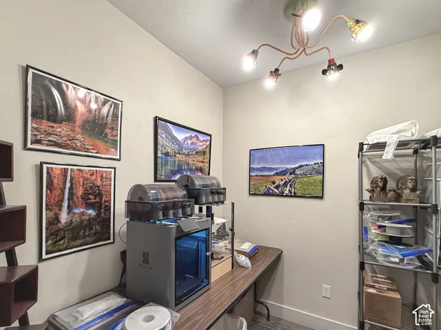 4863 Jacquelyn Park Ln, Taylor, Utah 84401