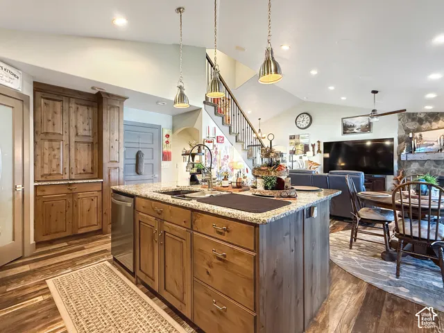 4863 Jacquelyn Park Ln, Taylor, Utah 84401