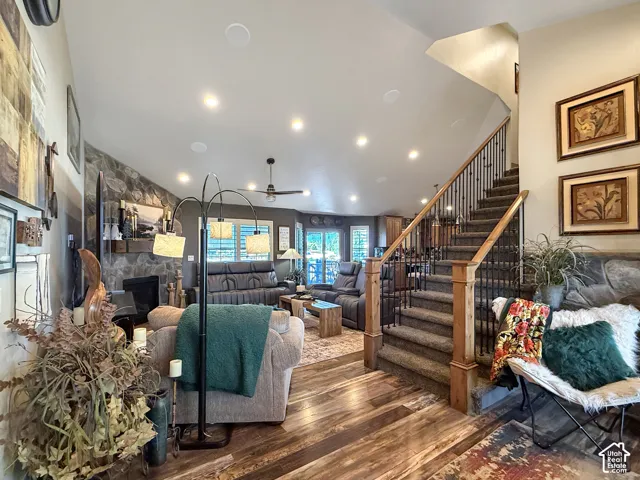 4863 Jacquelyn Park Ln, Taylor, Utah 84401