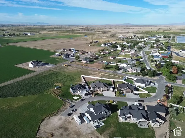4863 Jacquelyn Park Ln, Taylor, Utah 84401