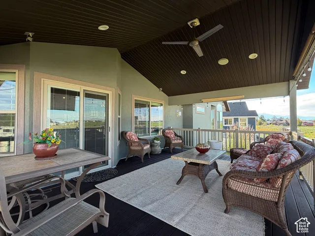 4863 Jacquelyn Park Ln, Taylor, Utah 84401