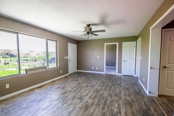 7465 E Brush Creek Rd, Jensen, Utah 84035