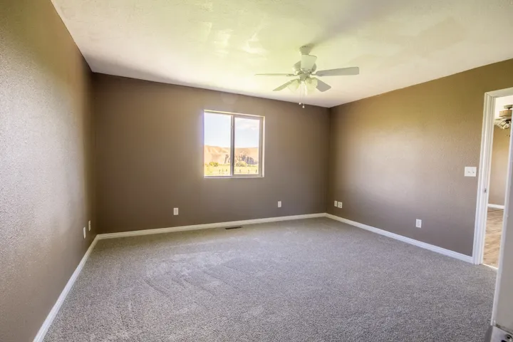 7465 E Brush Creek Rd, Jensen, Utah 84035