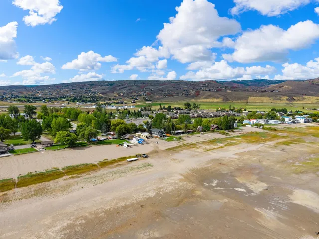 385 E 2000 St #10, Garden City, Utah 84028
