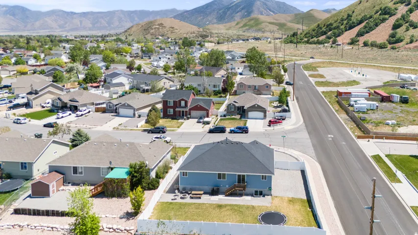 Established neighborhood setting with distant mountain scenery