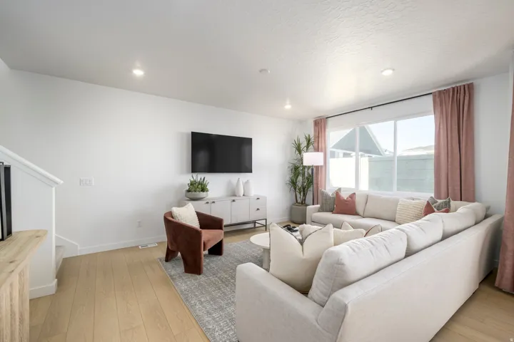 6012 W Sapphire St, West Jordan, Utah 84081