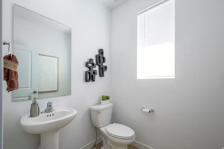 6012 W Sapphire St, West Jordan, Utah 84081