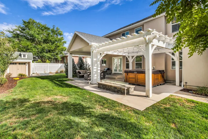 139 Canyon Breeze Dr, Centerville, Utah 84014