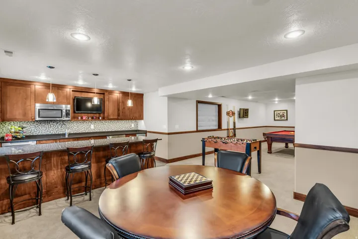 139 Canyon Breeze Dr, Centerville, Utah 84014