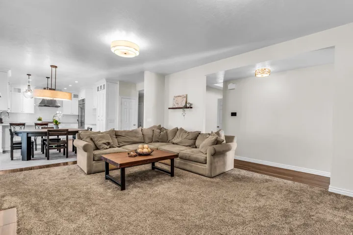 139 Canyon Breeze Dr, Centerville, Utah 84014