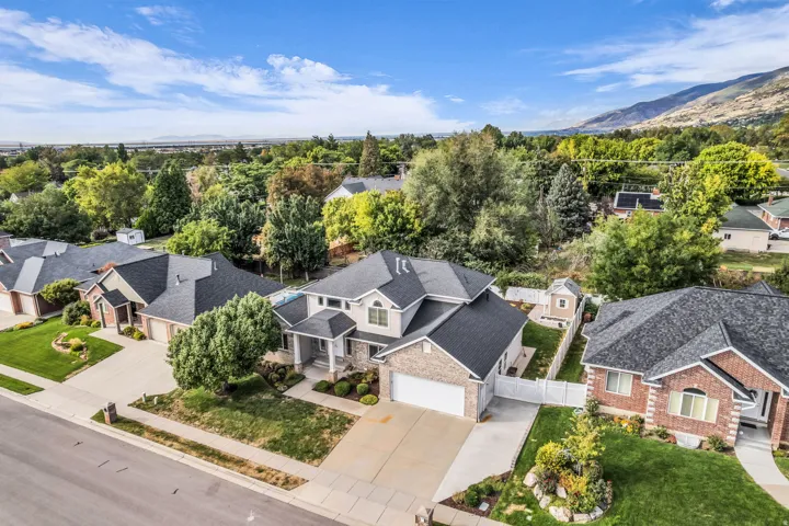 139 Canyon Breeze Dr, Centerville, Utah 84014