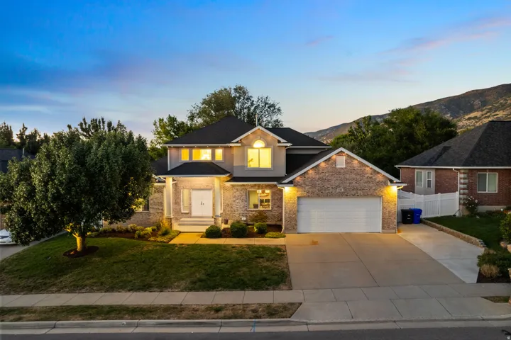 139 Canyon Breeze Dr, Centerville, Utah 84014