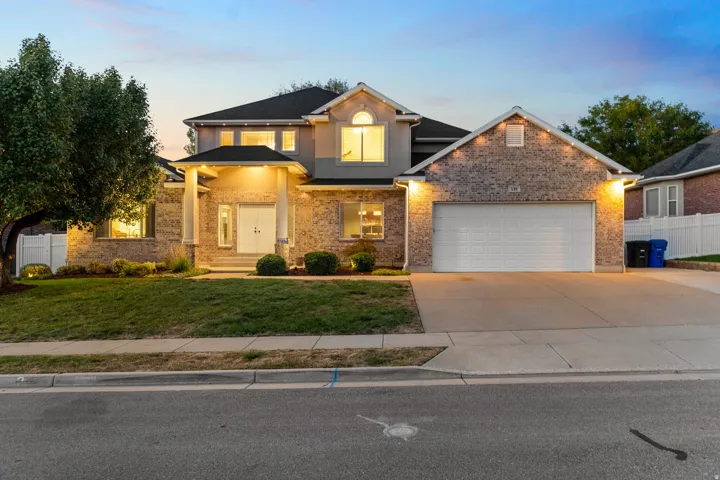 139 Canyon Breeze Dr, Centerville, Utah 84014