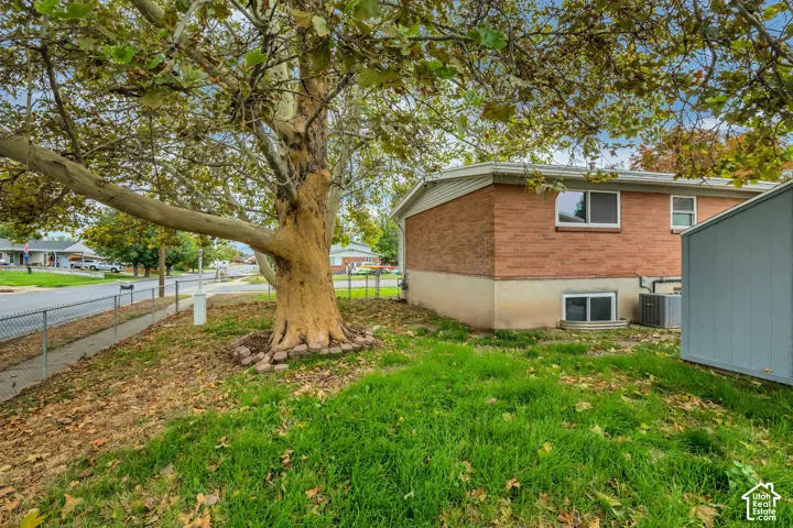 1346 Marilyn Dr, Syracuse, Utah 84075