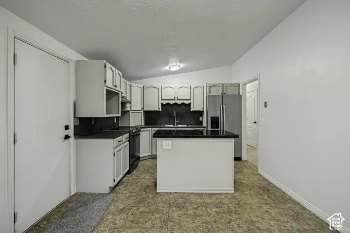 1346 Marilyn Dr, Syracuse, Utah 84075