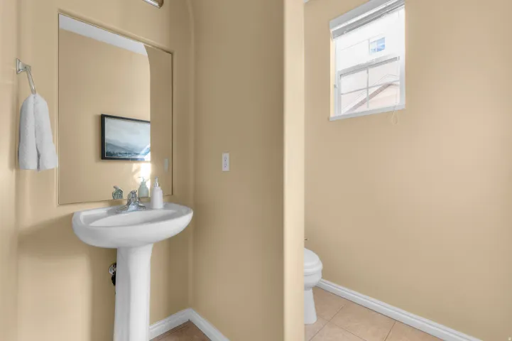 Powder room (half bath on main level)