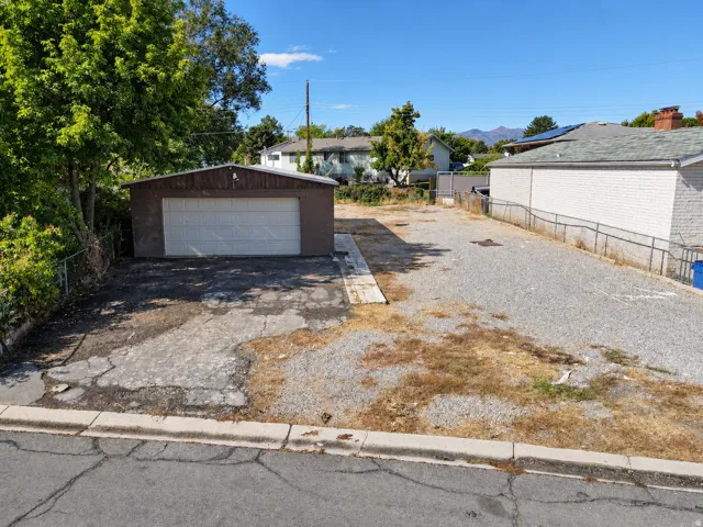 6936 S Columbia Dr, West Jordan, Utah 84084