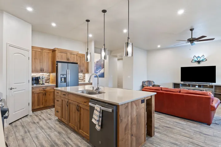 498 S Martignano Way, St. George, Utah 84770