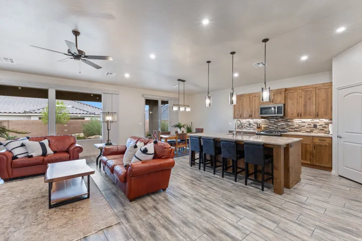 498 S Martignano Way, St. George, Utah 84770