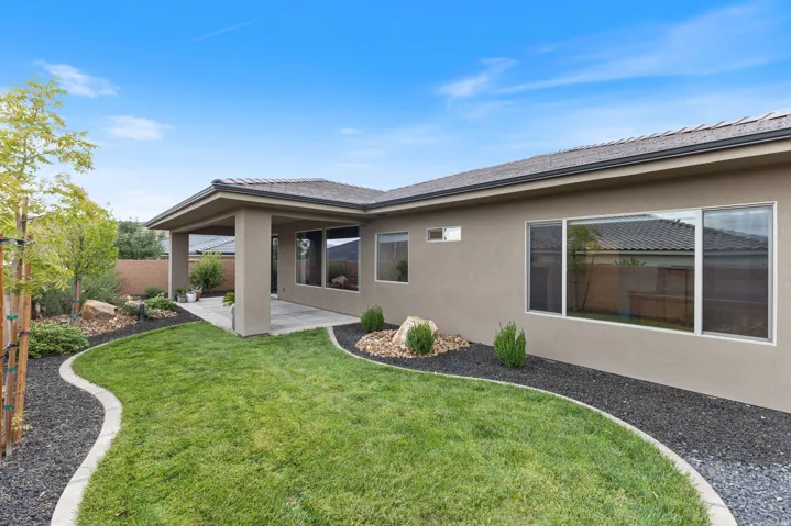 498 S Martignano Way, St. George, Utah 84770
