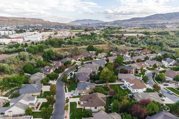 14302 S Stone Fly Dr, Bluffdale, Utah 84065