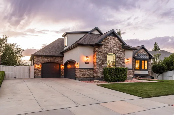 14302 S Stone Fly Dr, Bluffdale, Utah 84065