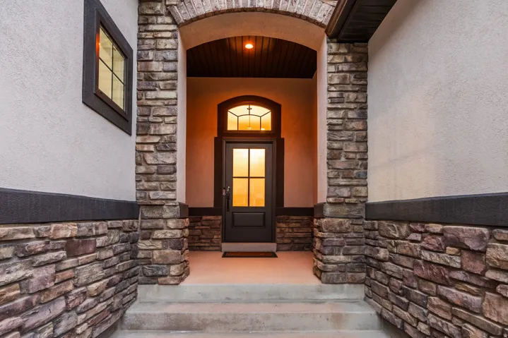 14302 S Stone Fly Dr, Bluffdale, Utah 84065