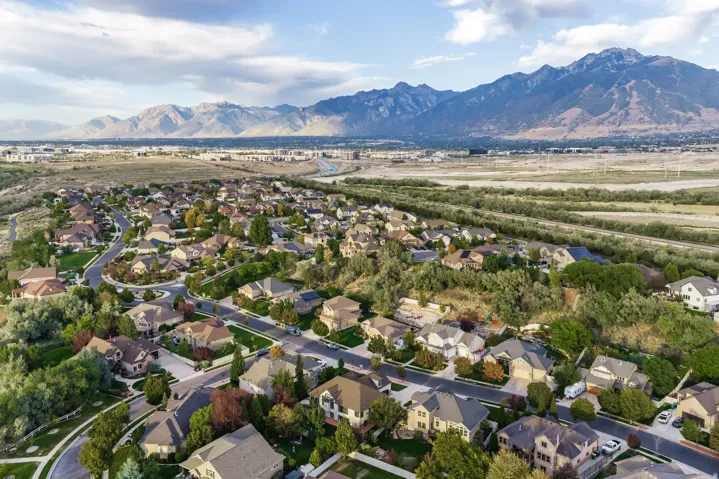 14302 S Stone Fly Dr, Bluffdale, Utah 84065