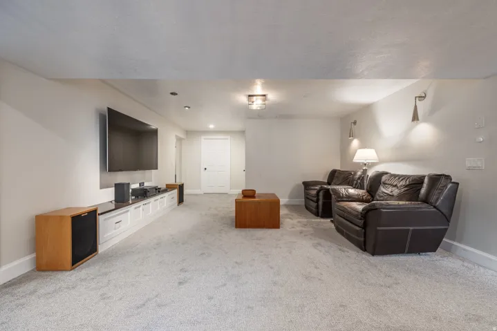 14302 S Stone Fly Dr, Bluffdale, Utah 84065