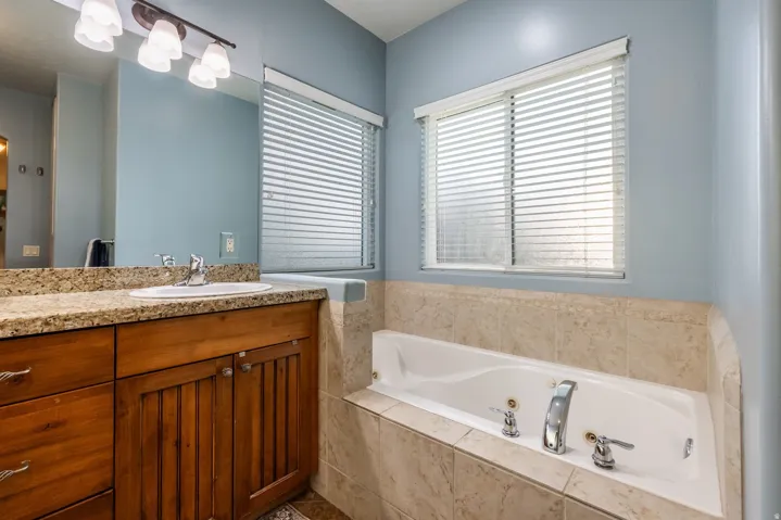 14302 S Stone Fly Dr, Bluffdale, Utah 84065