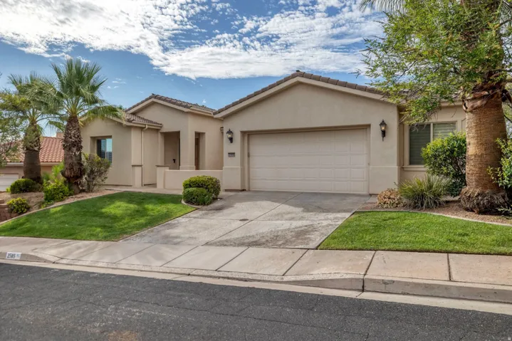 2585 W Laquinta Way, St. George, Utah 84770