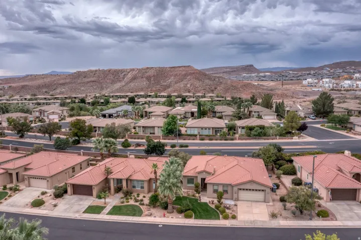 2585 W Laquinta Way, St. George, Utah 84770