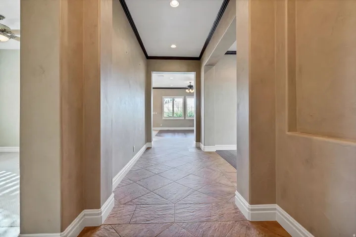 2585 W Laquinta Way, St. George, Utah 84770