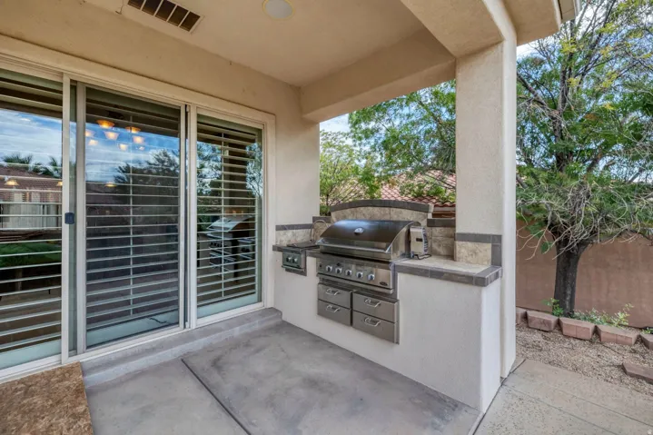 2585 W Laquinta Way, St. George, Utah 84770