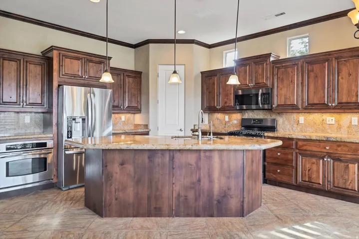 2585 W Laquinta Way, St. George, Utah 84770