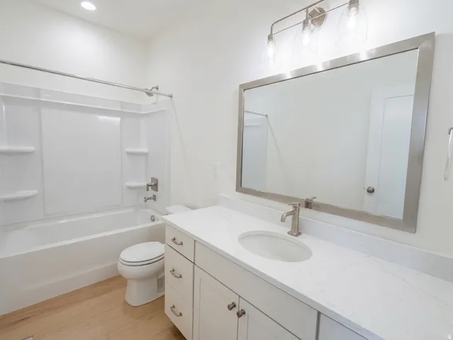 5356 W Center Field Dr, South Jordan, Utah 84009