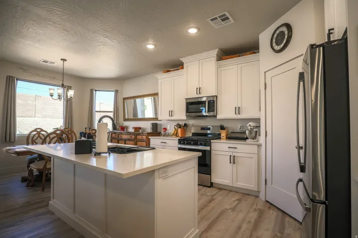 1452 W 540 N, Hurricane, Utah 84737