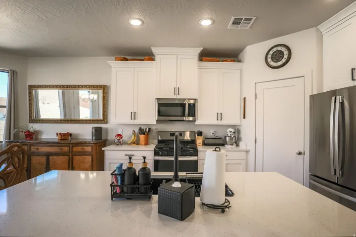 1452 W 540 N, Hurricane, Utah 84737