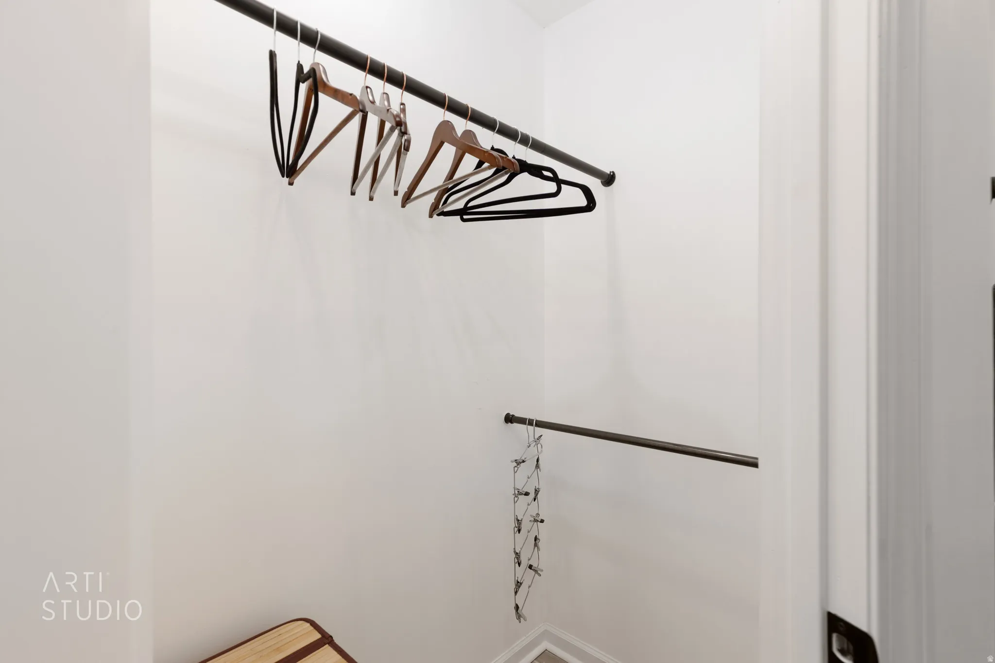 Built-in closet with dual hanging rods