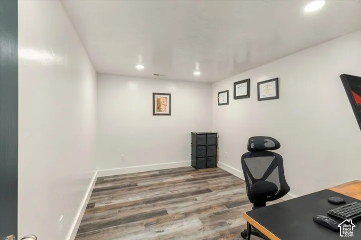 952 E 100 N, Hyde Park, Utah 84318