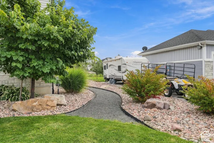952 E 100 N, Hyde Park, Utah 84318