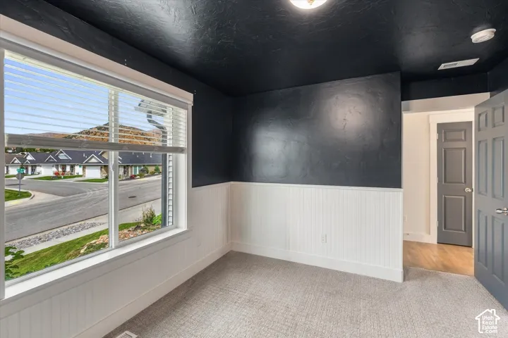 952 E 100 N, Hyde Park, Utah 84318