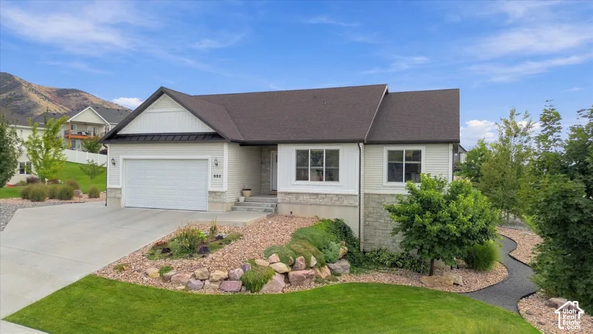 952 E 100 N, Hyde Park, Utah 84318