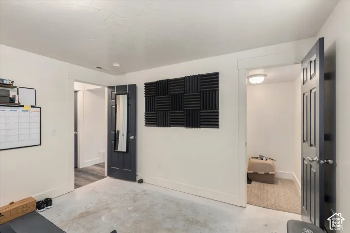952 E 100 N, Hyde Park, Utah 84318